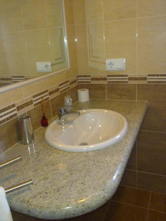Hotel Costa Caion Laracha Zimmer foto